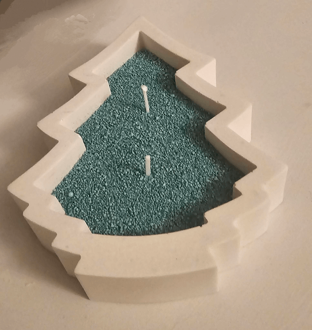 Christmas tree sand candle