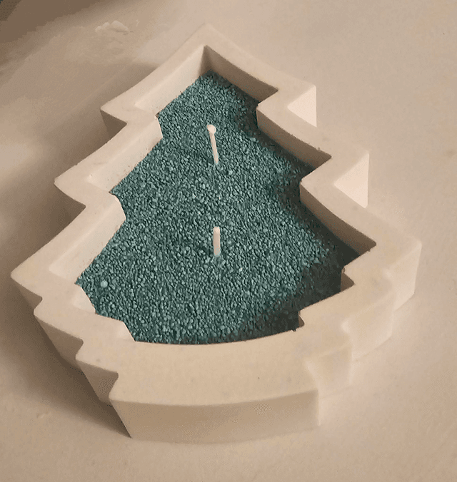 Christmas tree sand candle